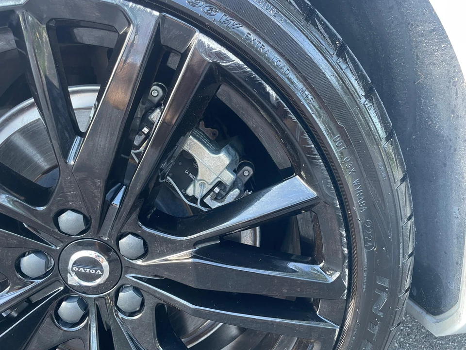 2023 Volvo S60 3rd Gen - Image 24 of 31
