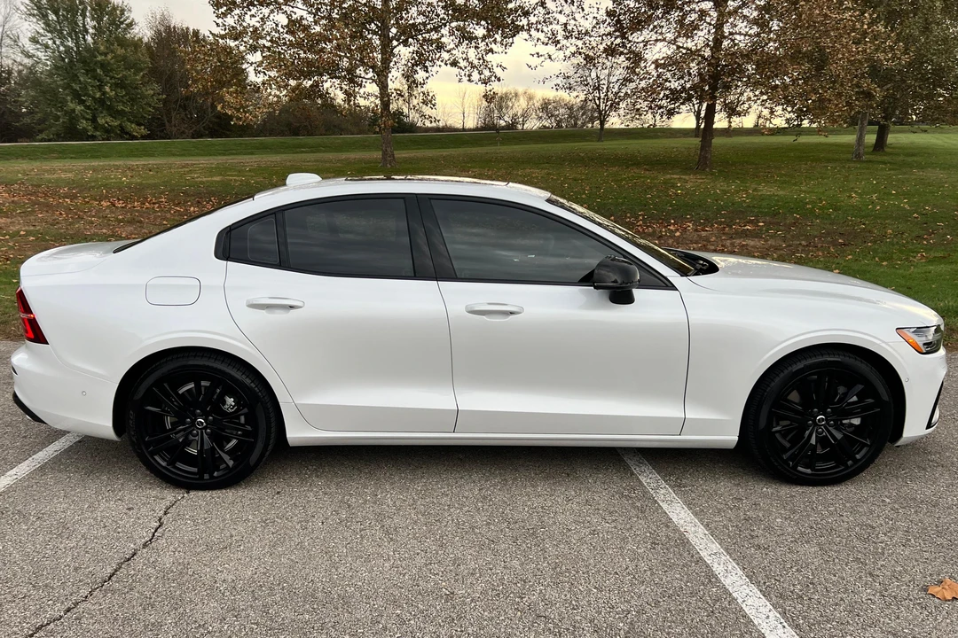 2023 Volvo S60 3rd Gen - Image 3 of 31