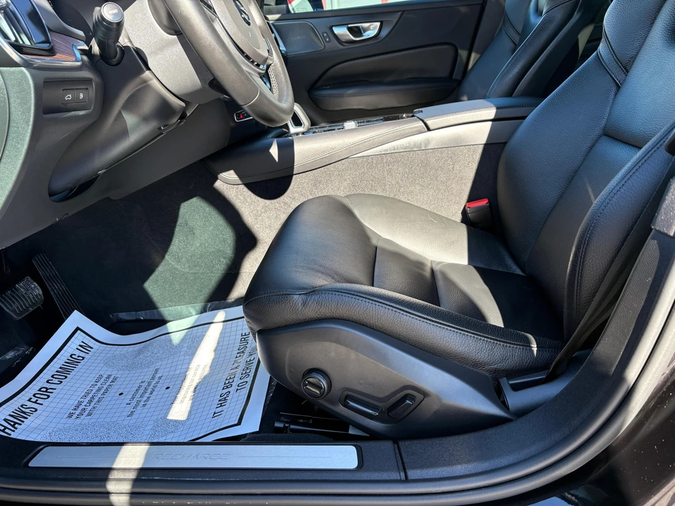 2023 Volvo S60 3rd Gen - Image 22 of 31