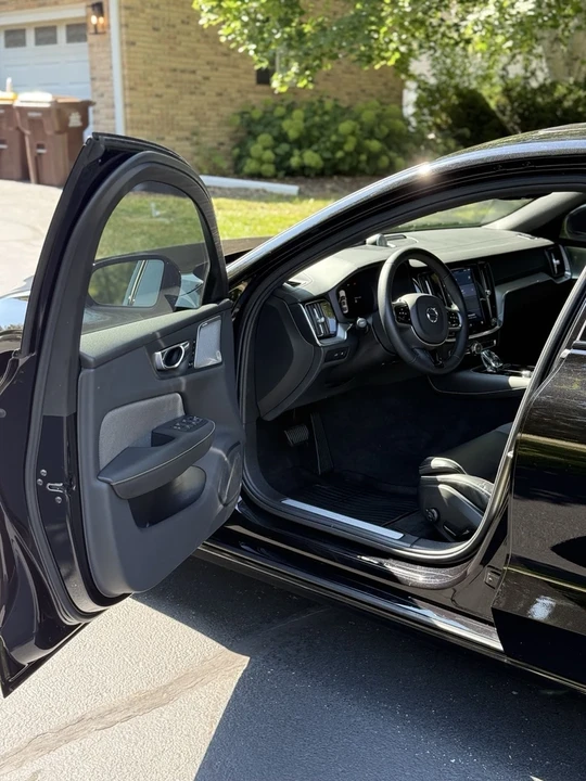 2023 Volvo S60 3rd Gen - Image 4 of 11
