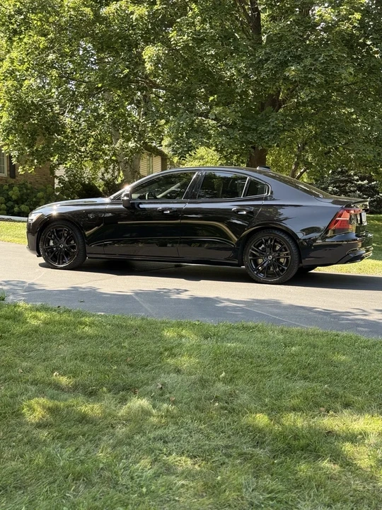 2023 Volvo S60 3rd Gen - Image 2 of 11