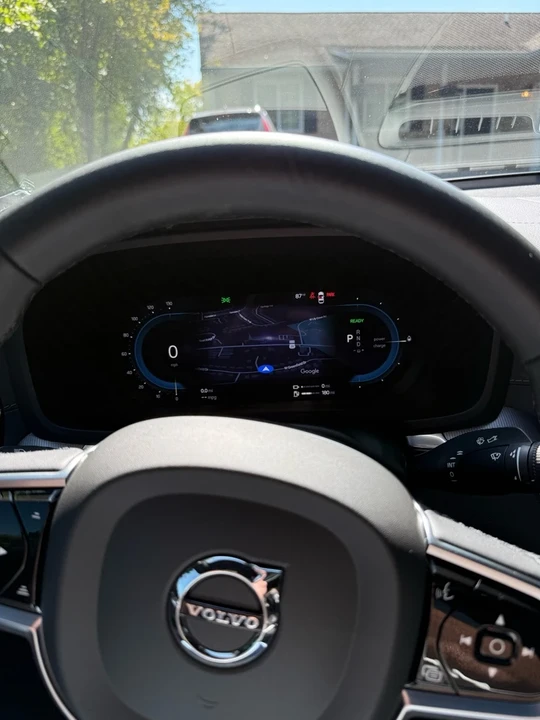 2023 Volvo S60 3rd Gen - Image 9 of 11