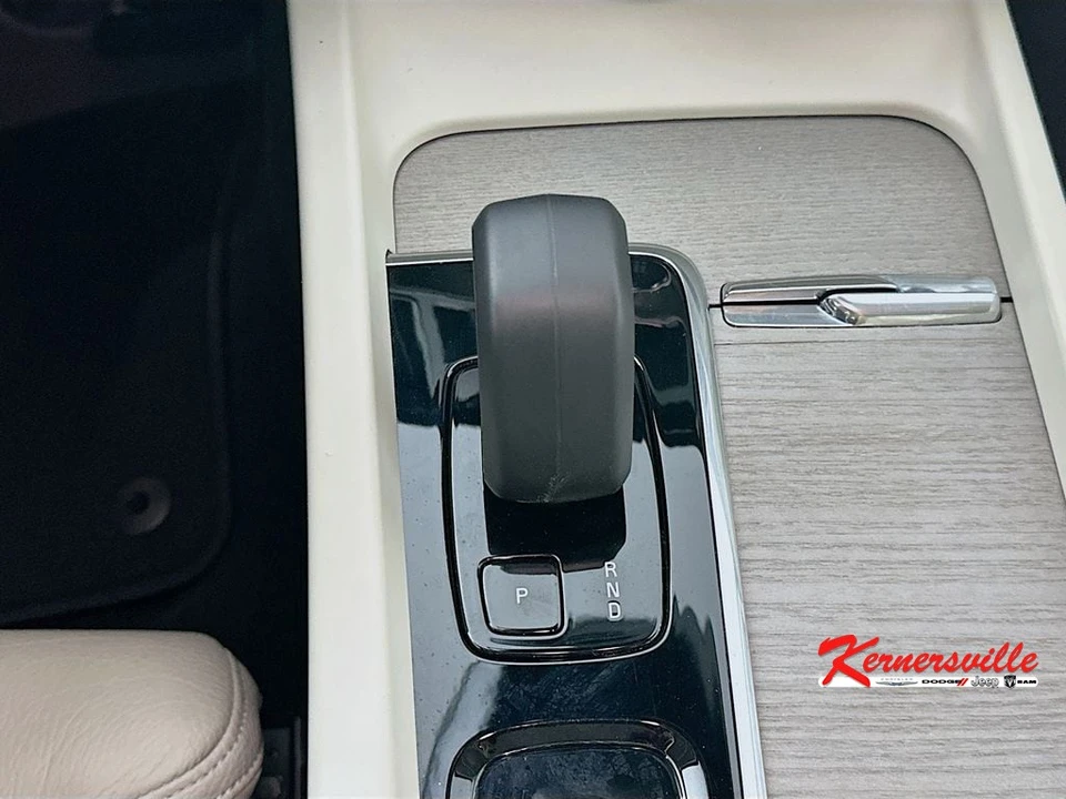 2023 Volvo S60 3rd Gen - Image 16 of 24
