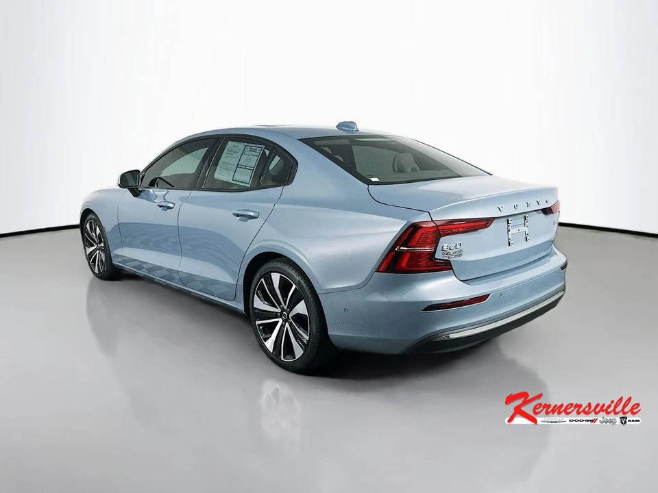 2023 Volvo S60 3rd Gen - Image 5 of 24