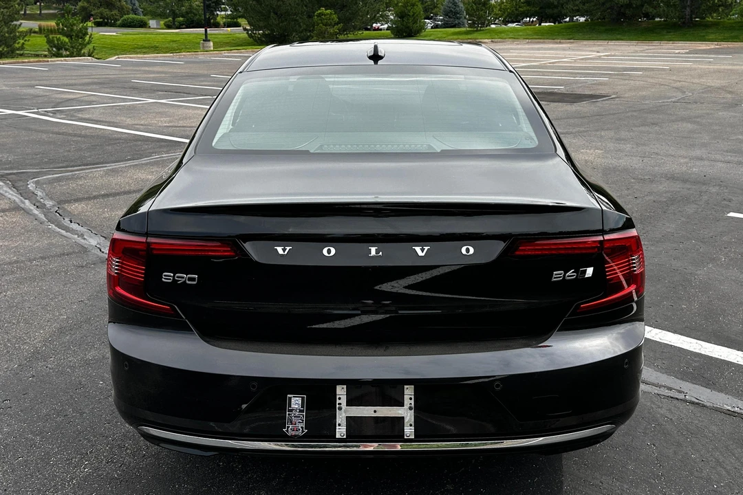 2023 Volvo S90 - Image 5 of 31