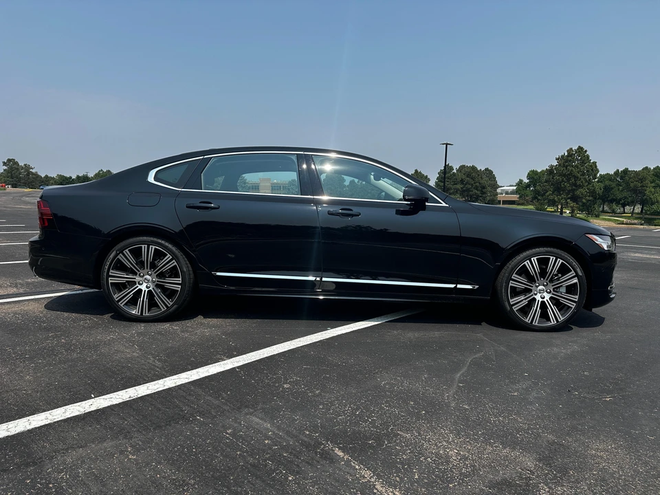 2023 Volvo S90 - Image 31 of 31