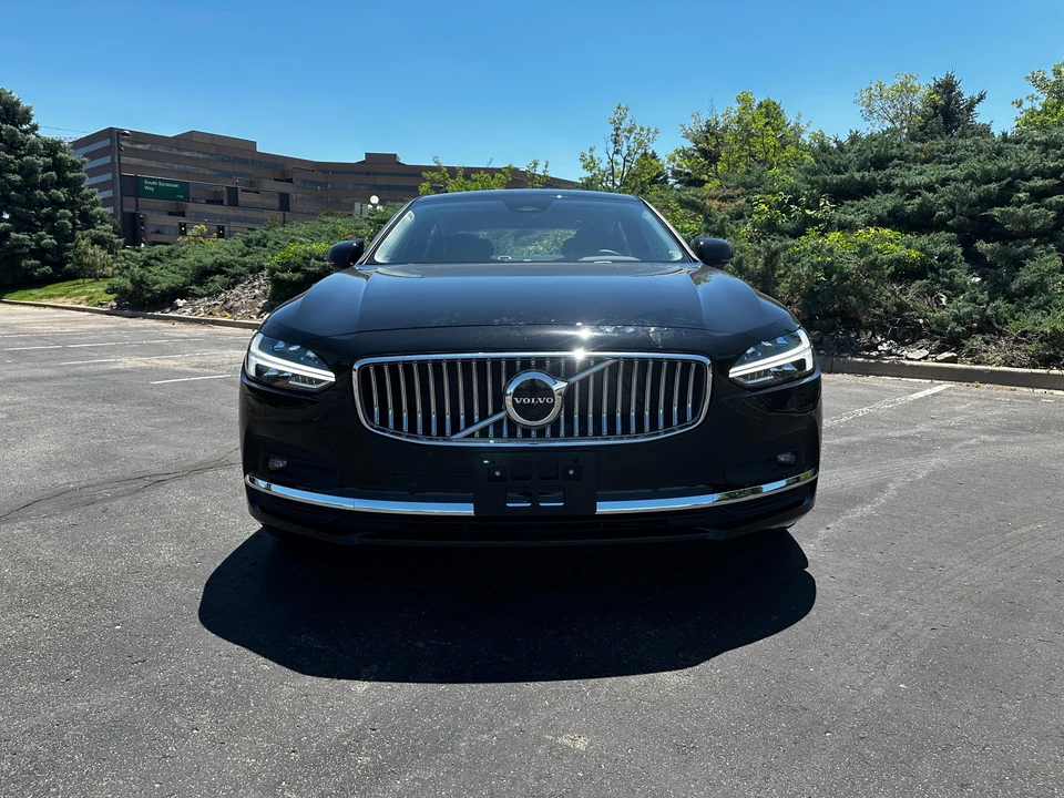 2023 Volvo S90 - Image 10 of 31