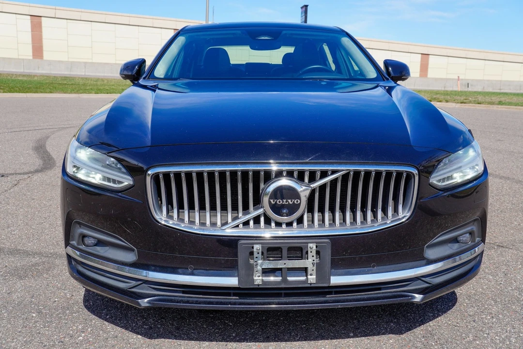 2023 Volvo S90 - Image 8 of 21