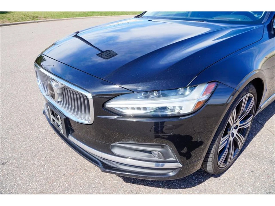 2023 Volvo S90 - Image 21 of 31