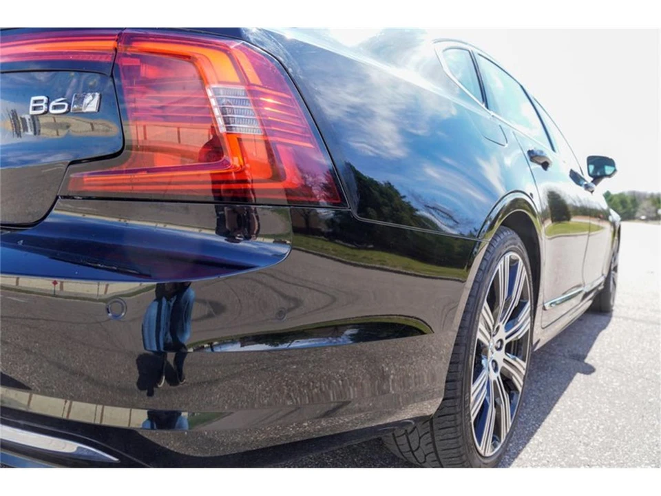 2023 Volvo S90 - Image 26 of 31