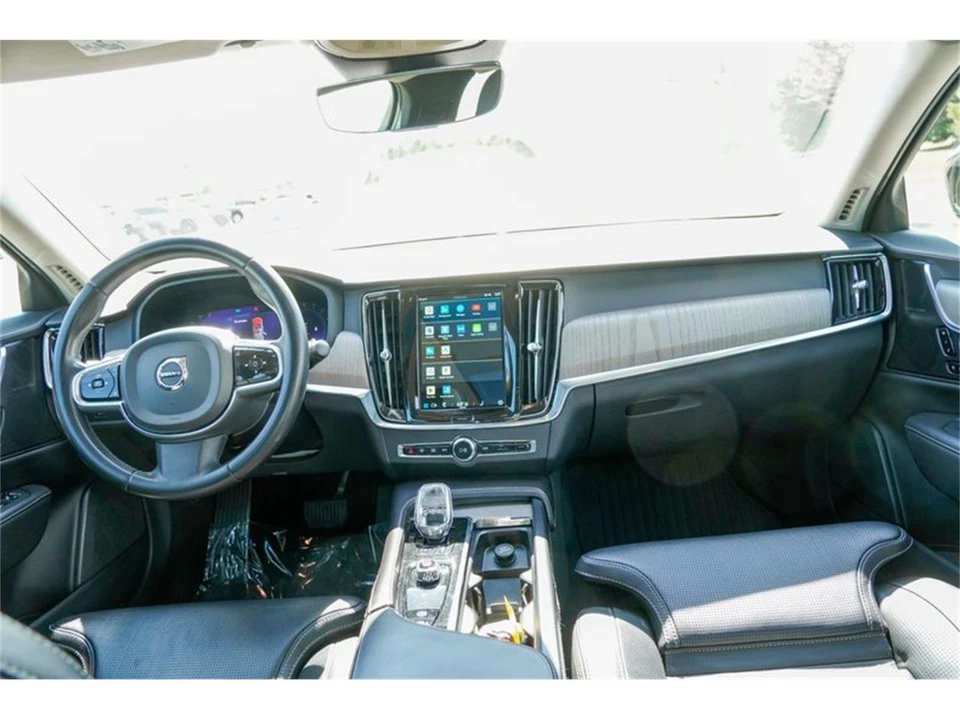 2023 Volvo S90 - Image 11 of 31