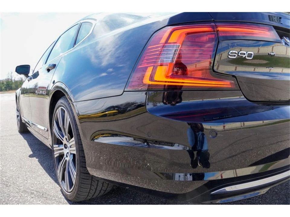 2023 Volvo S90 - Image 29 of 31