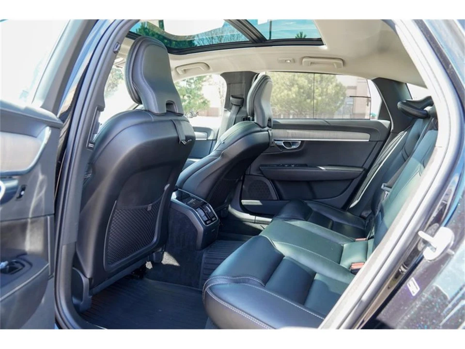 2023 Volvo S90 - Image 14 of 31