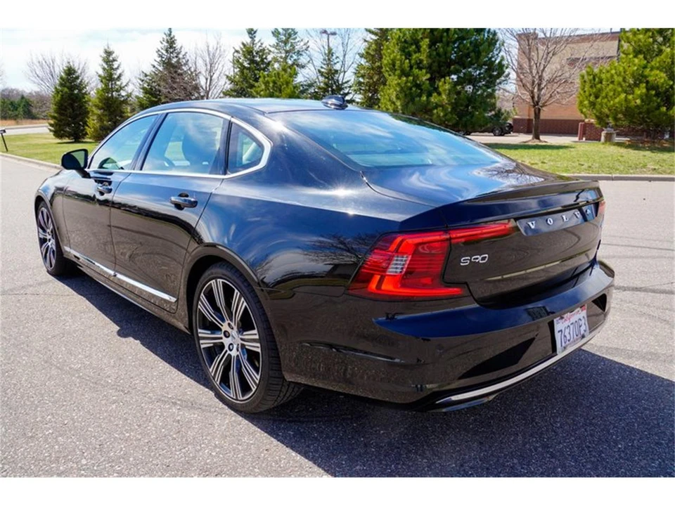 2023 Volvo S90 - Image 5 of 31