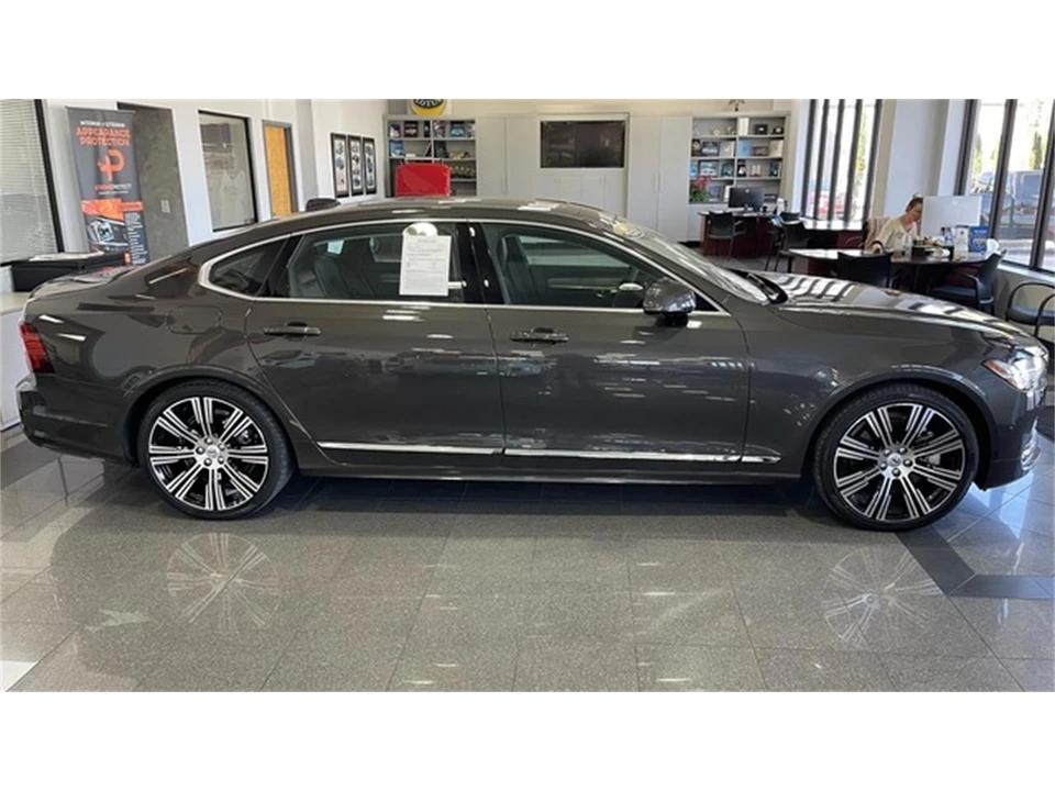 2023 Volvo S90 - Image 5 of 31