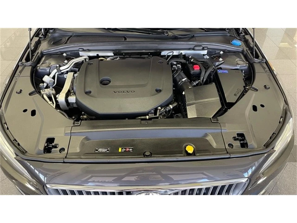 2023 Volvo S90 - Image 22 of 31