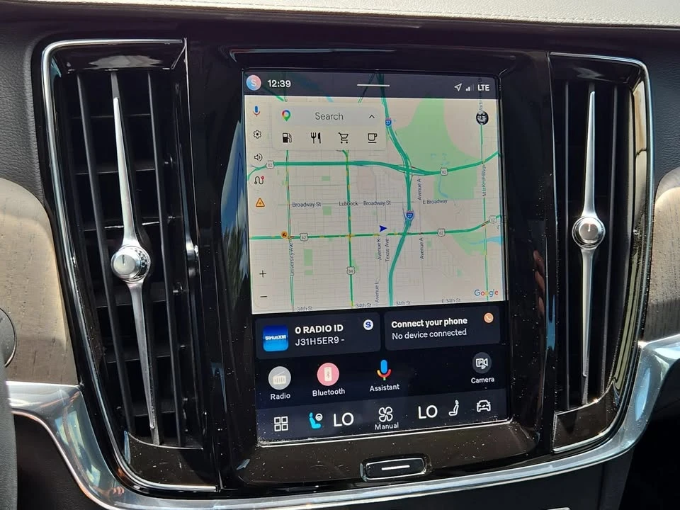 2023 Volvo S90 - Image 10 of 11