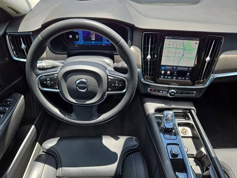 2023 Volvo S90 - Image 5 of 11