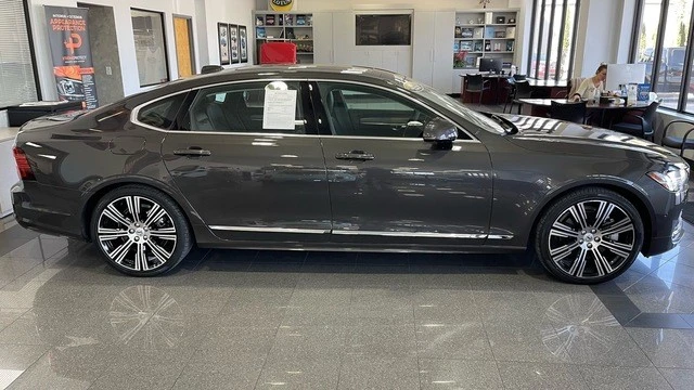 2023 Volvo S90 - Image 5 of 31