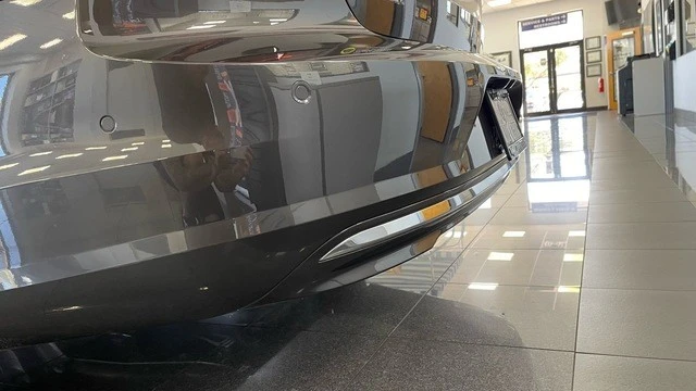 2023 Volvo S90 - Image 16 of 31