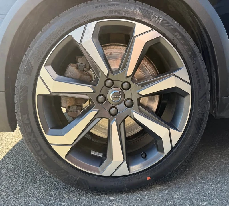 2023 Volvo V60 2nd Gen - Image 19 of 20