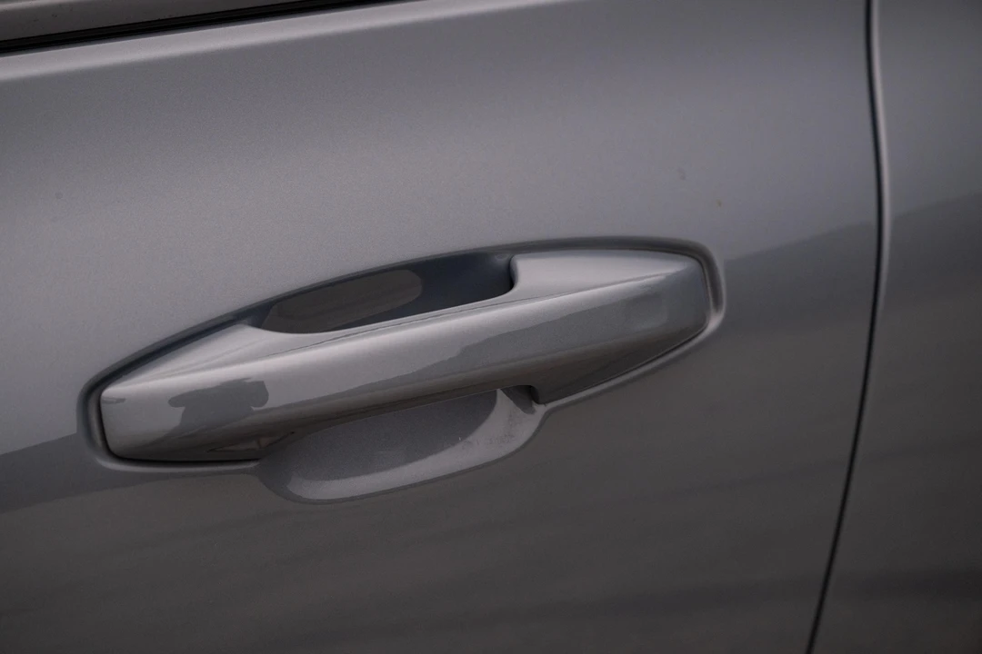 2023 Volvo V60 2nd Gen - Image 27 of 31