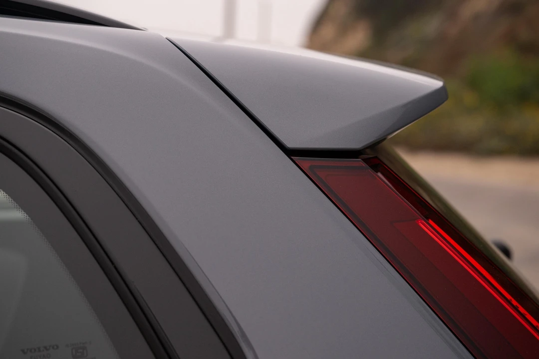 2023 Volvo V60 2nd Gen - Image 30 of 31