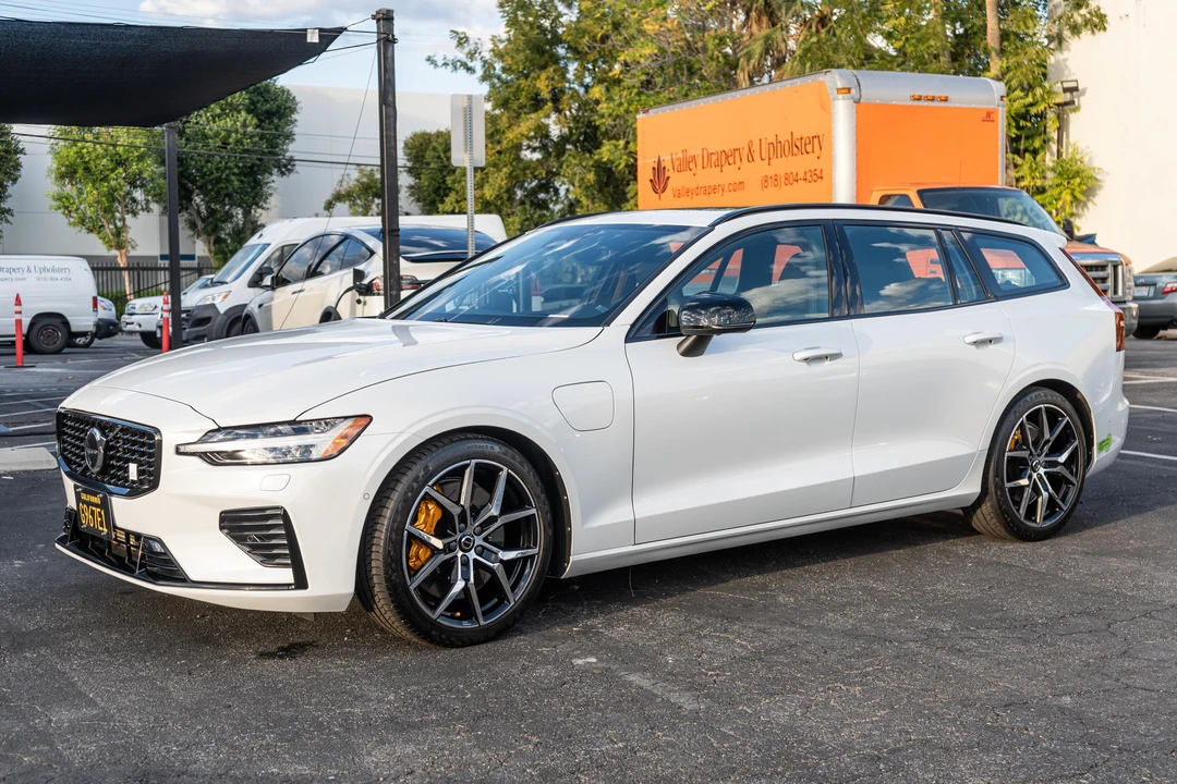 2023 Volvo V60 2nd Gen - Image 7 of 31