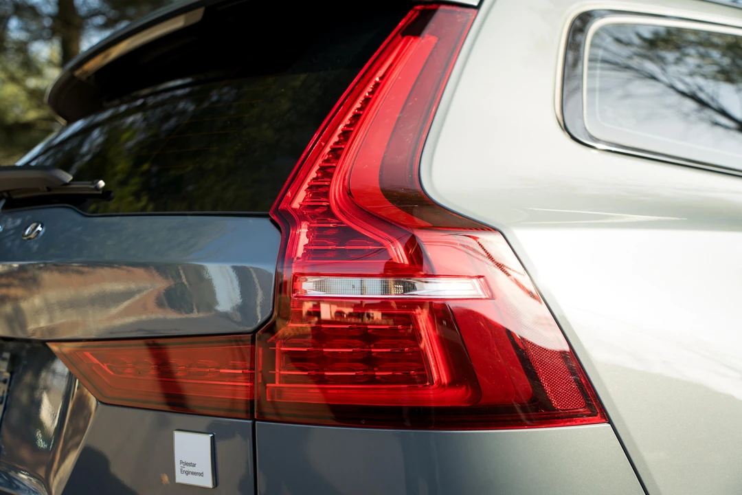 2023 Volvo V60 2nd Gen - Image 22 of 31