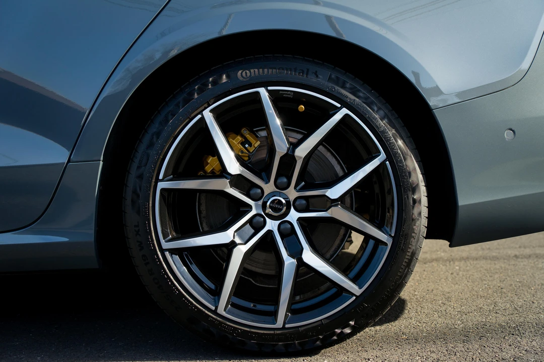 2023 Volvo V60 2nd Gen - Image 26 of 31