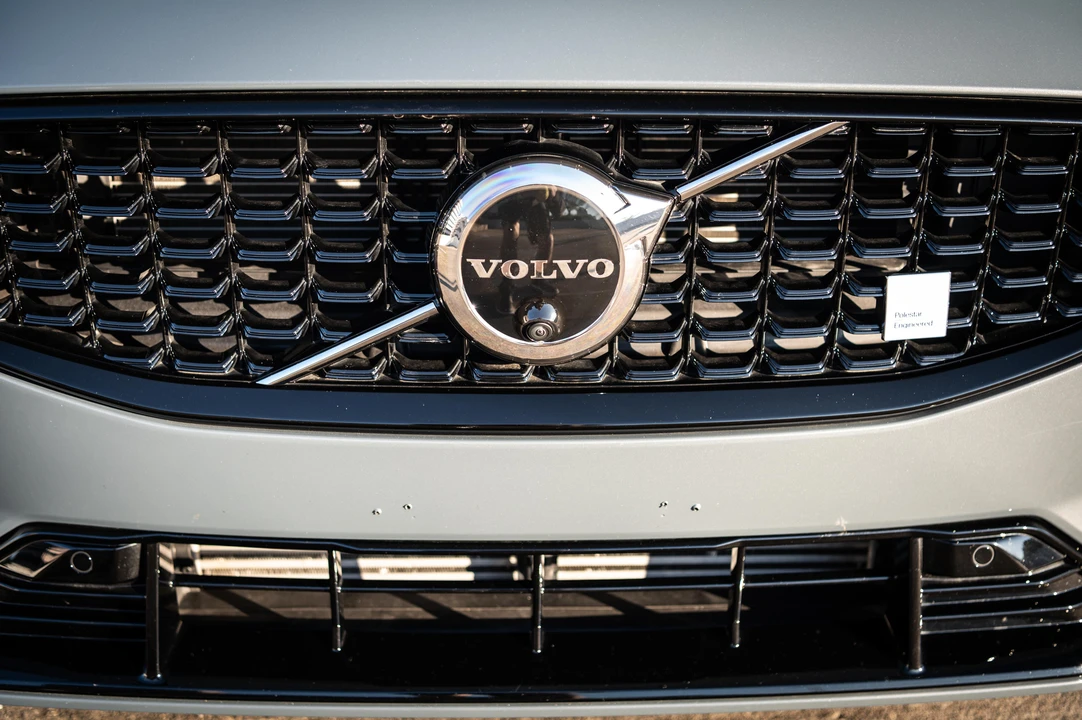 2023 Volvo V60 2nd Gen - Image 13 of 31