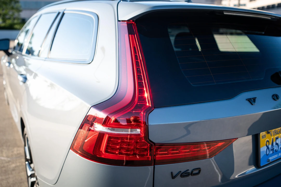 2023 Volvo V60 2nd Gen - Image 18 of 31