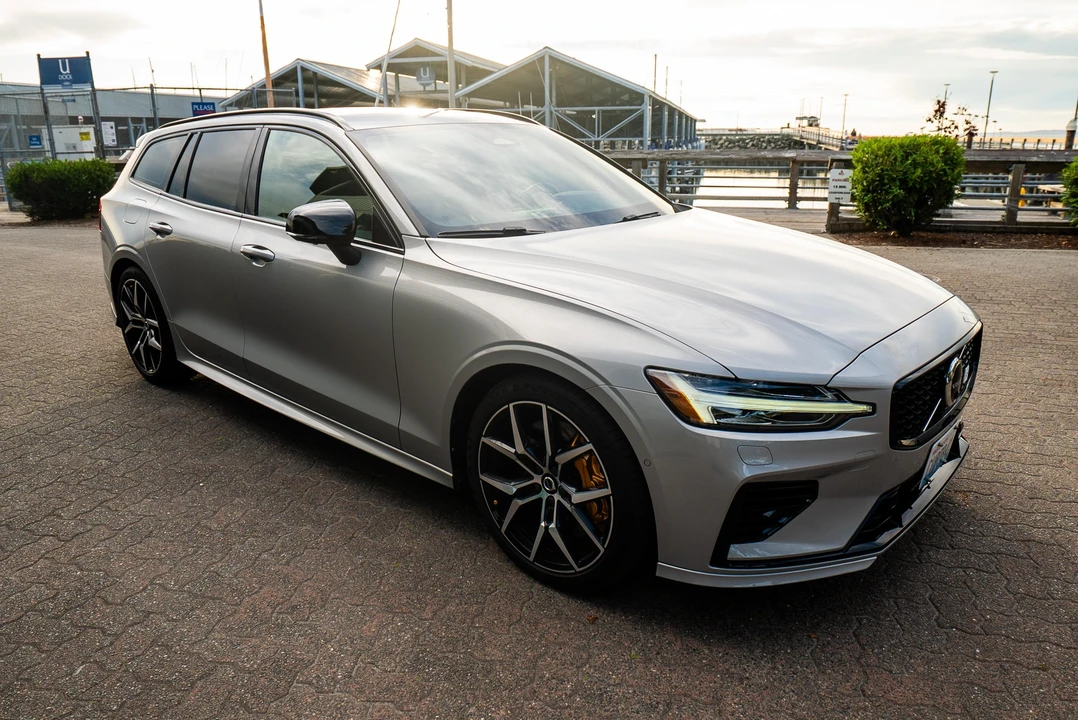 2023 Volvo V60 2nd Gen - Image 21 of 31