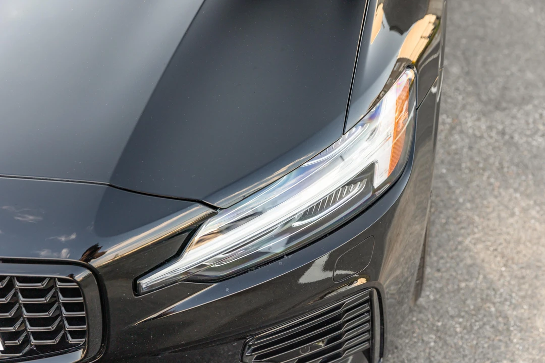 2023 Volvo V60 2nd Gen - Image 13 of 31