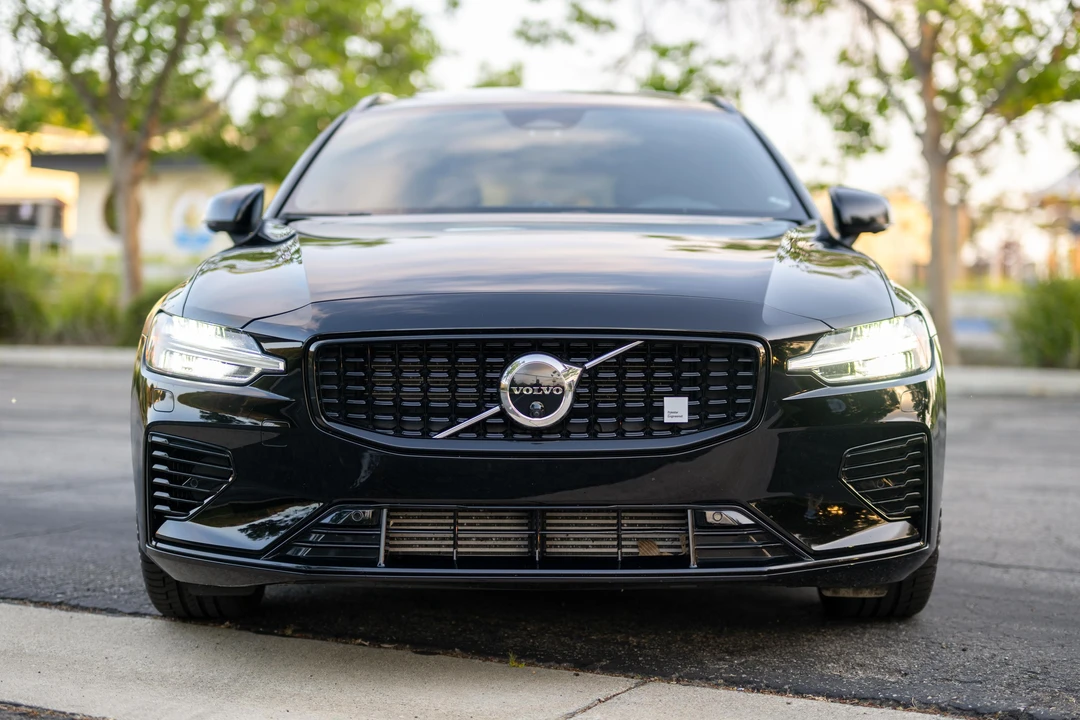 2023 Volvo V60 2nd Gen - Image 6 of 31