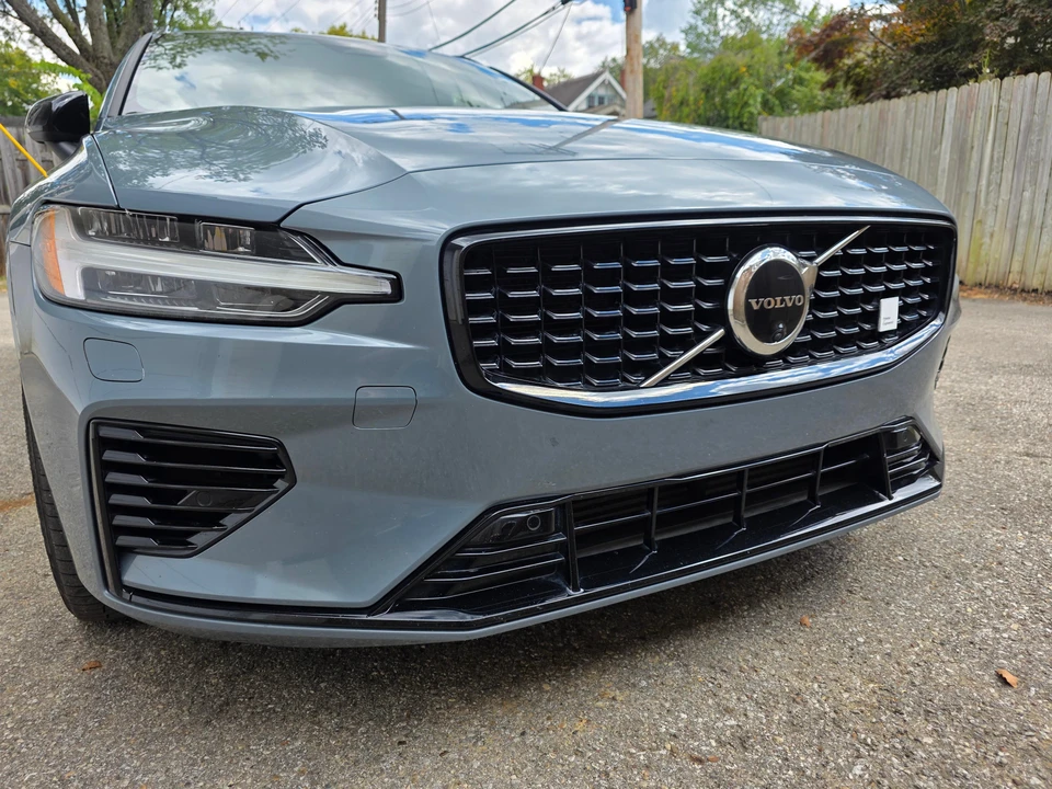 2023 Volvo V60 2nd Gen - Image 28 of 31