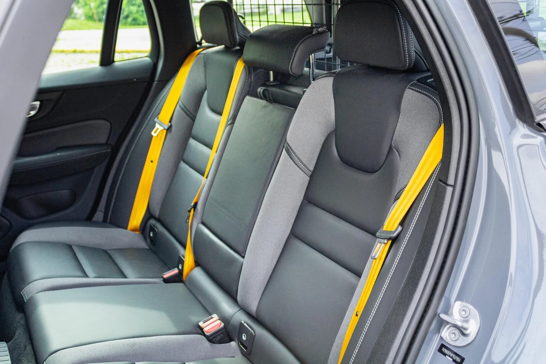 2023 Volvo V60 2nd Gen - Image 25 of 31