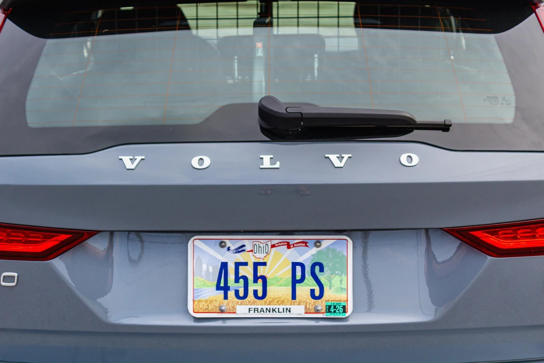 2023 Volvo V60 2nd Gen - Image 11 of 31
