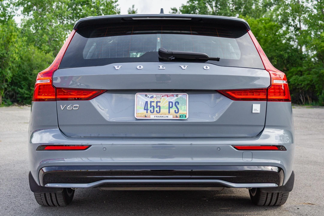 2023 Volvo V60 2nd Gen - Image 5 of 31
