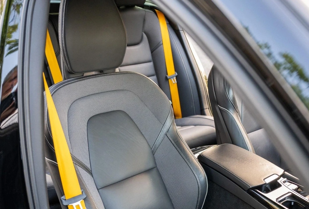 2023 Volvo V60 2nd Gen - Image 6 of 21