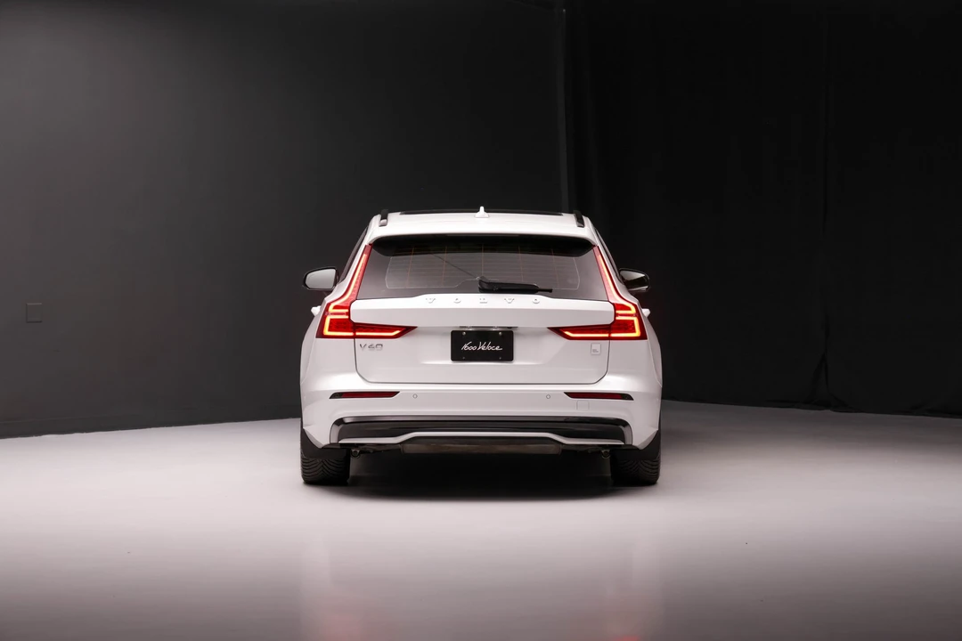 2023 Volvo V60 2nd Gen - Image 6 of 31