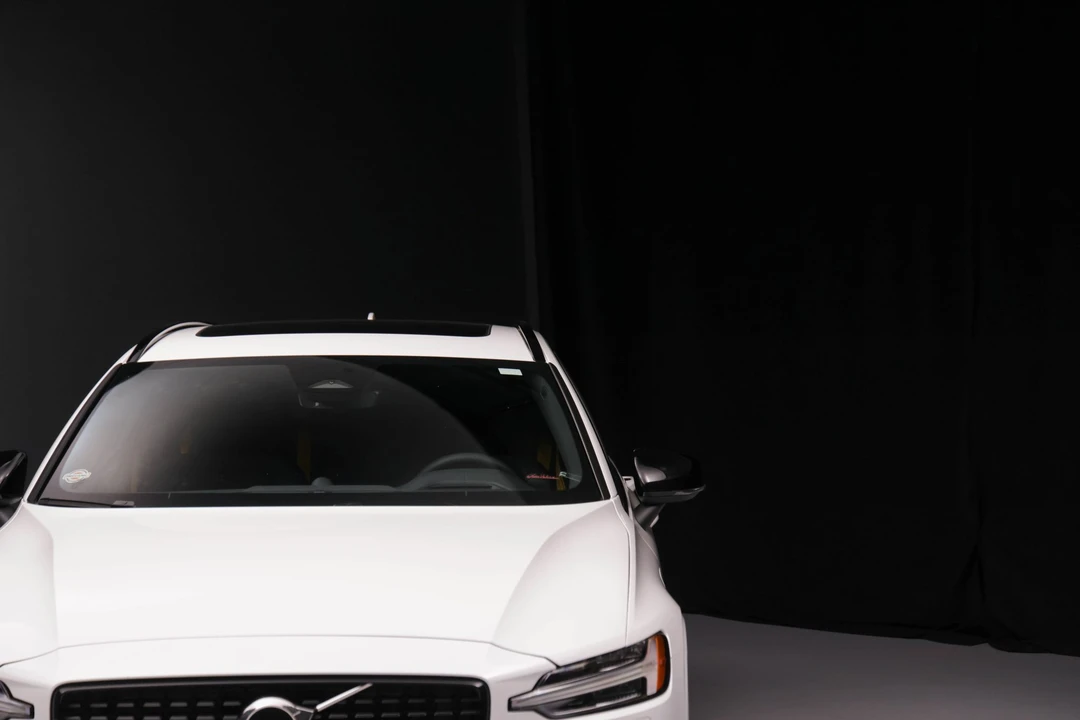 2023 Volvo V60 2nd Gen - Image 13 of 31