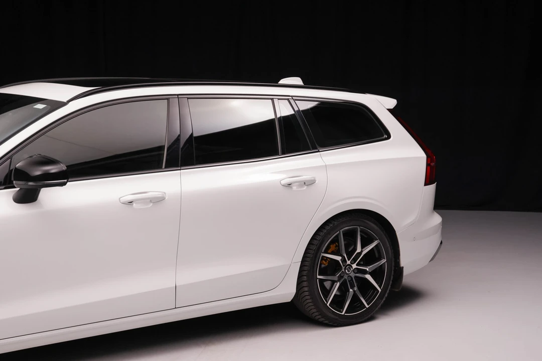 2023 Volvo V60 2nd Gen - Image 30 of 31