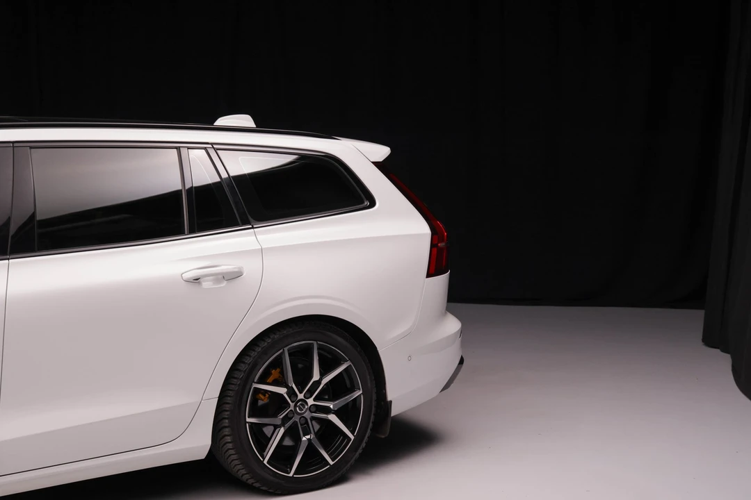 2023 Volvo V60 2nd Gen - Image 31 of 31
