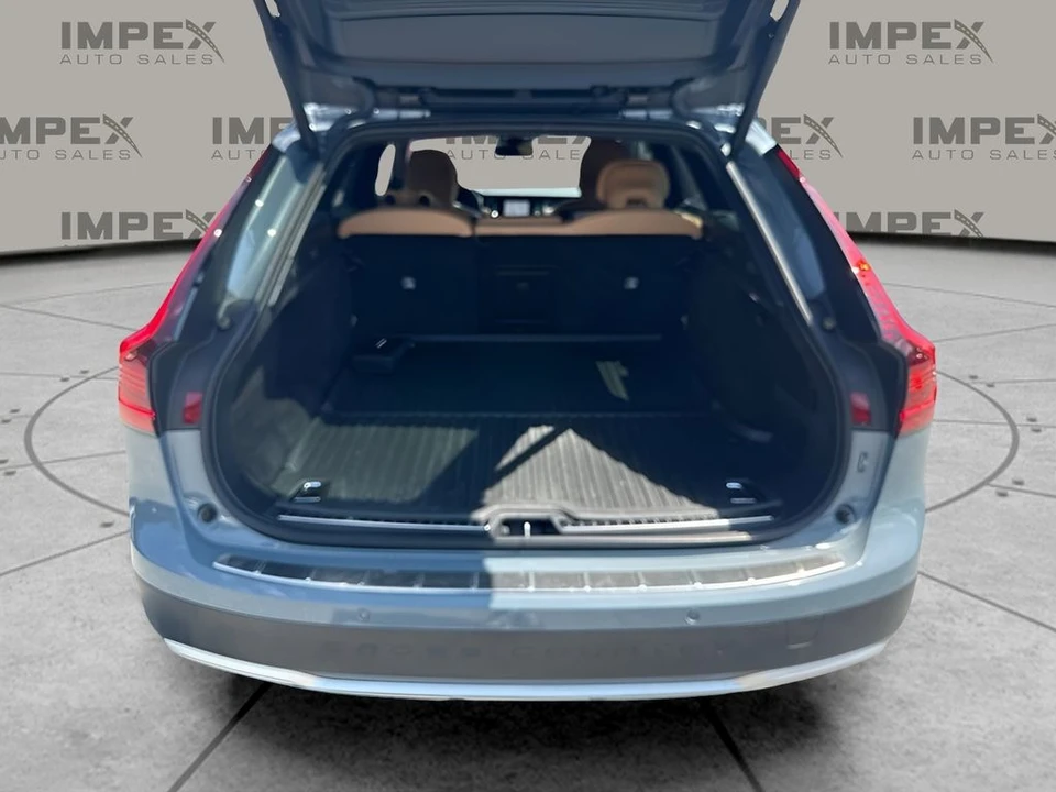 2023 Volvo V90 - Image 20 of 26
