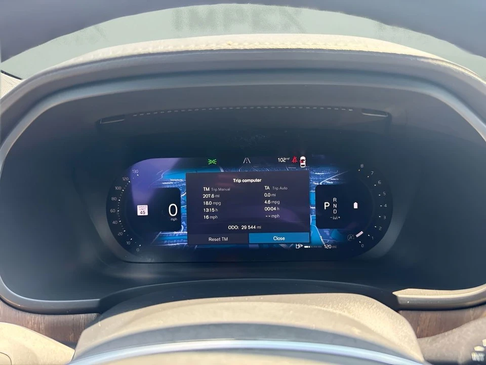 2023 Volvo V90 - Image 15 of 26