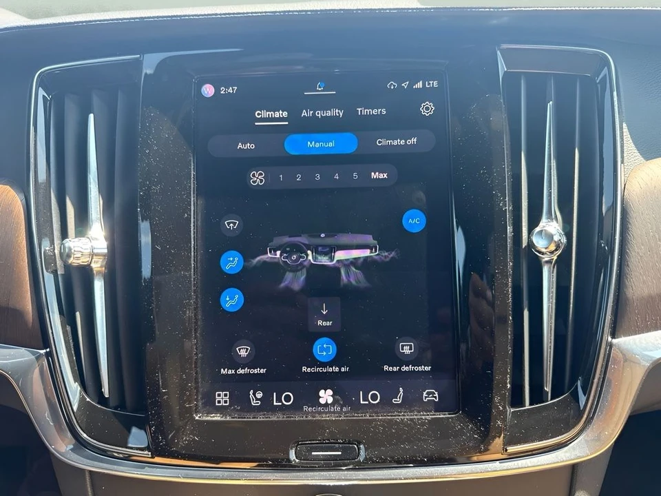 2023 Volvo V90 - Image 10 of 26