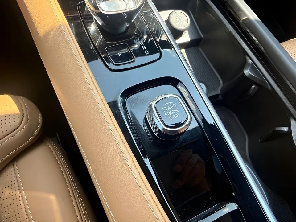 2023 Volvo V90 - Image 13 of 26