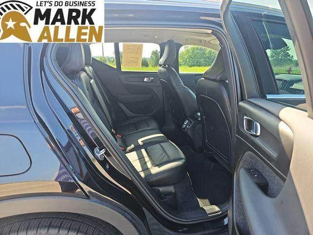 2023 Volvo XC40 - Image 13 of 20