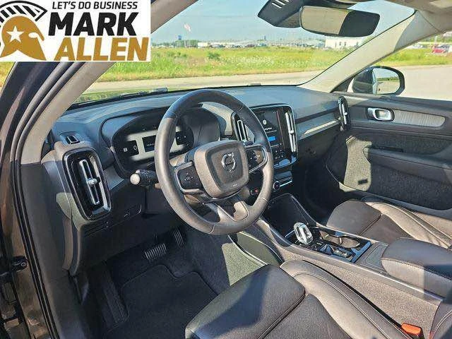 2023 Volvo XC40 - Image 16 of 20
